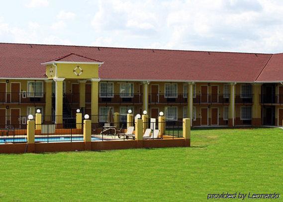 Quality Inn & Suites Greenville I-65 Exterior photo